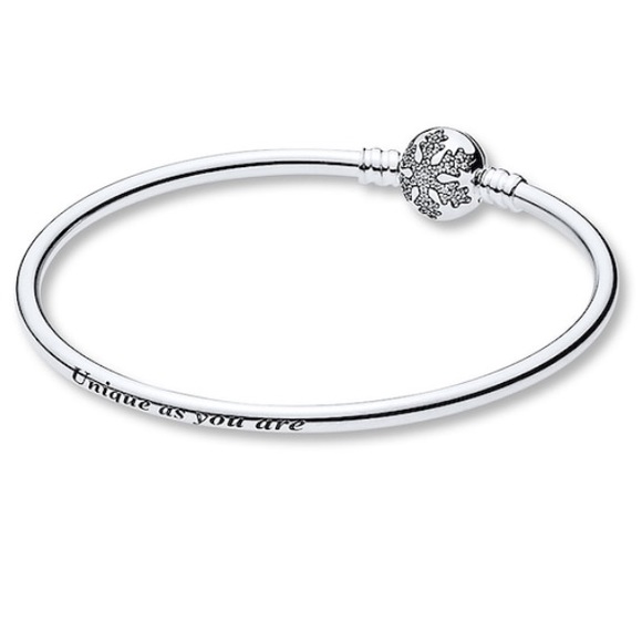 Pandora Jewelry - Pandora Unique Snowflake LTD Edition Bangle